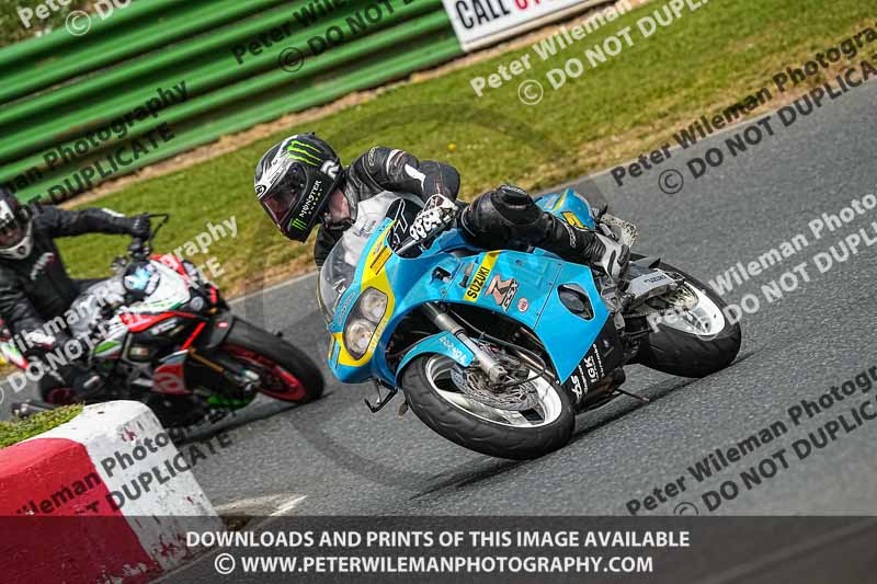 enduro digital images;event digital images;eventdigitalimages;mallory park;mallory park photographs;mallory park trackday;mallory park trackday photographs;no limits trackdays;peter wileman photography;racing digital images;trackday digital images;trackday photos